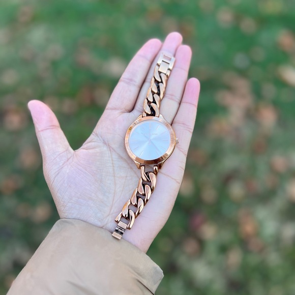 Michael Kors Slim Runway Women's Watch gold/brown - Picture 8 of 8